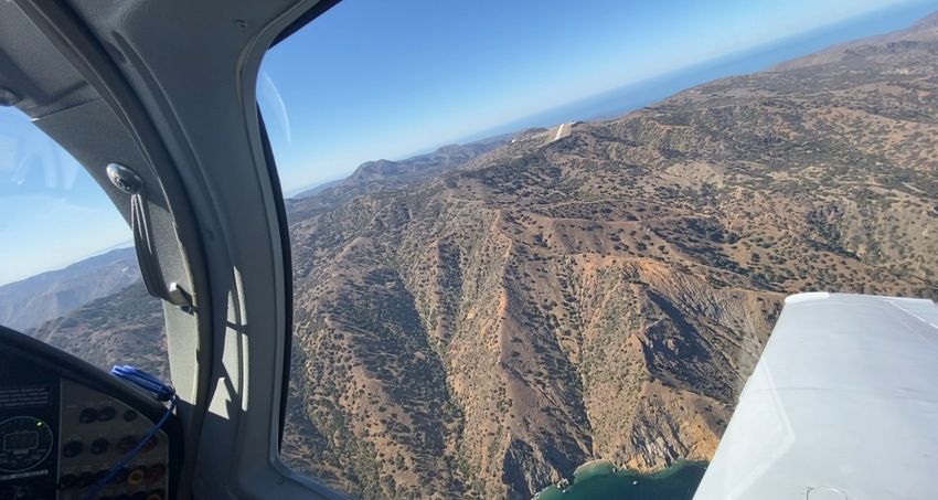 Catalina Island, CA (KAVX)